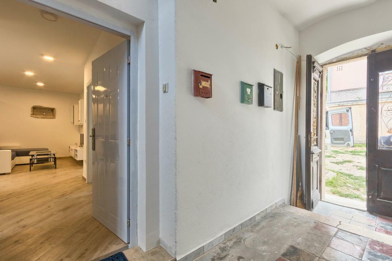 Apartment Petra Pola Esterno foto